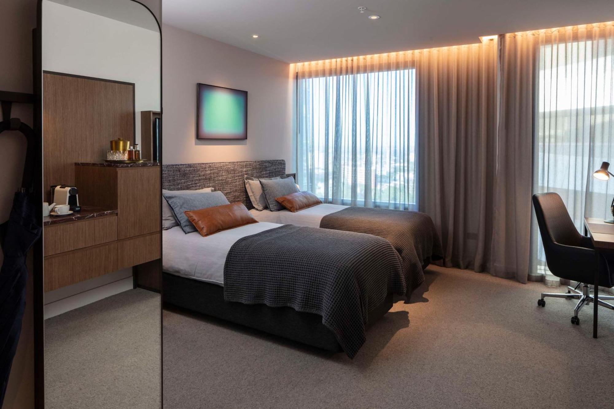 Next Hotel Melbourne, Curio Collection By Hilton Exteriör bild