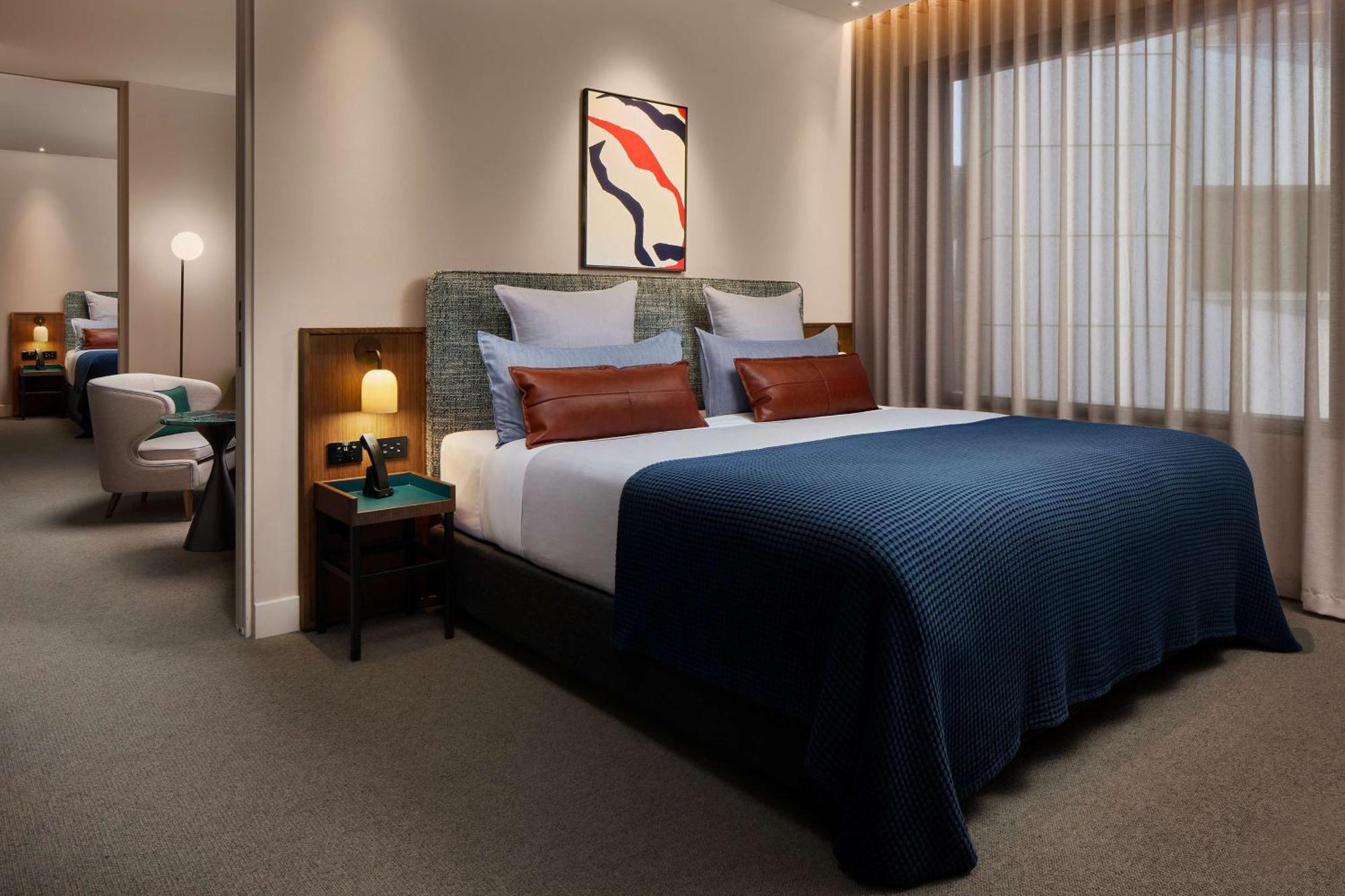 Next Hotel Melbourne, Curio Collection By Hilton Exteriör bild